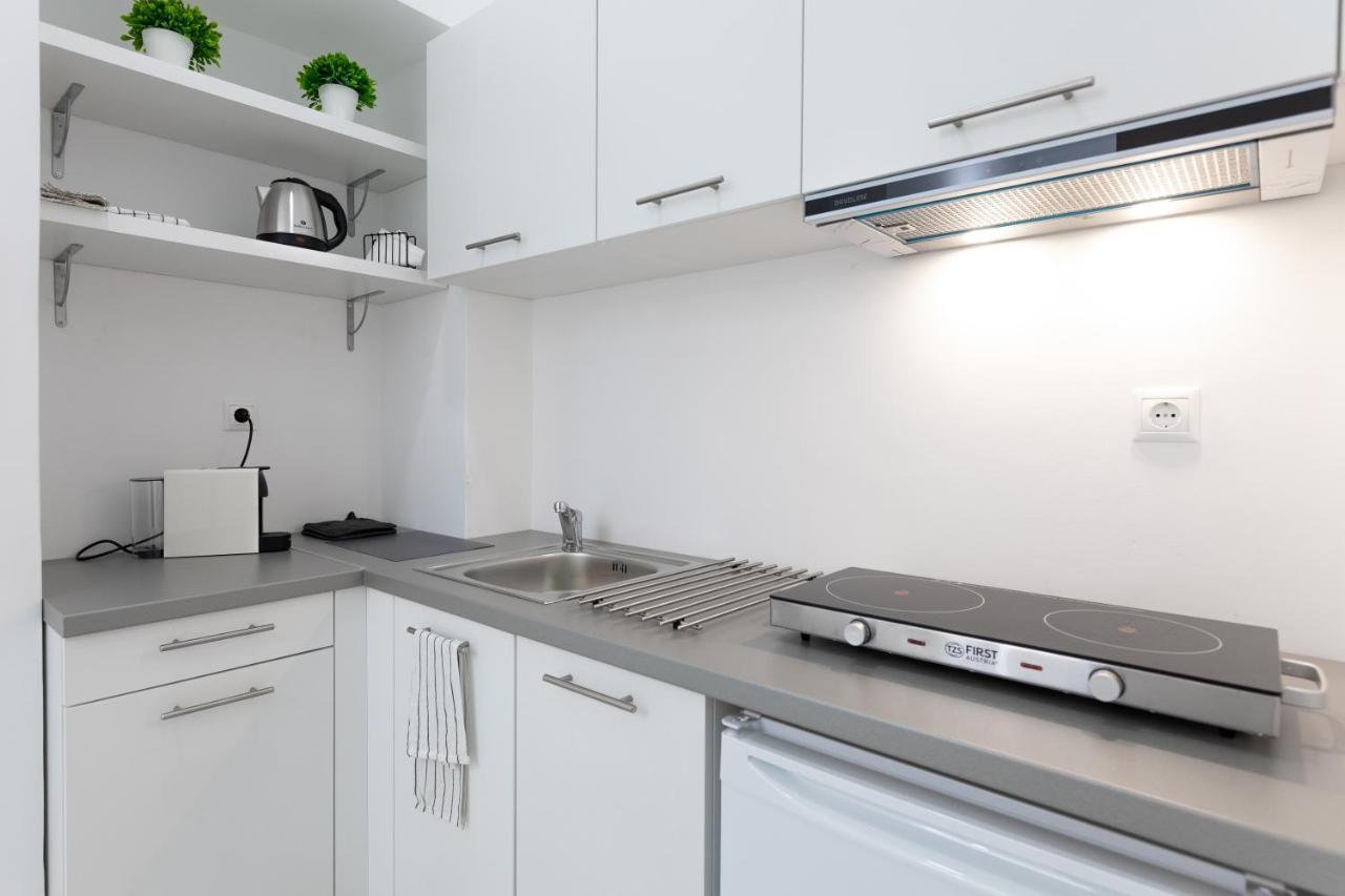 Angelana Luxury Apartments Rhodes City Buitenkant foto