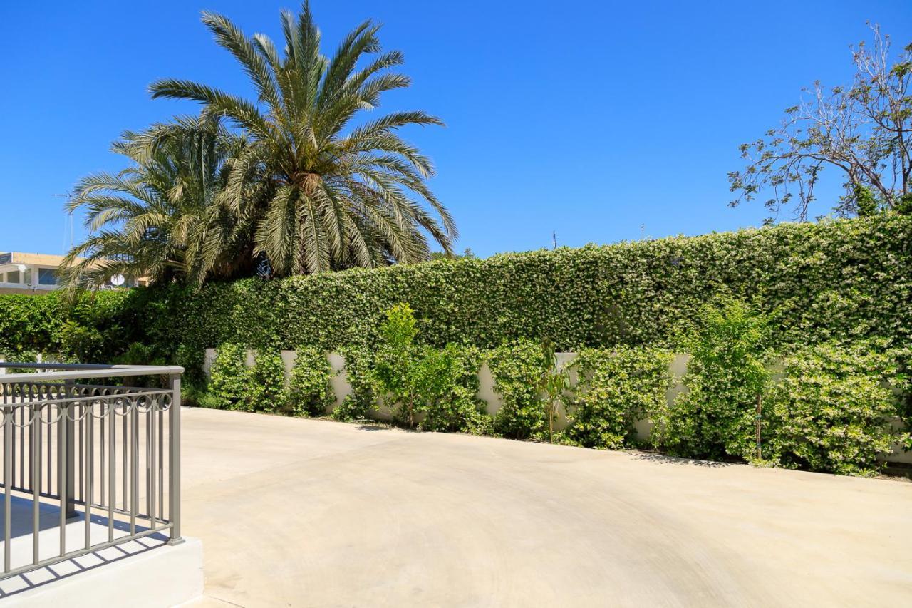 Angelana Luxury Apartments Rhodes City Buitenkant foto